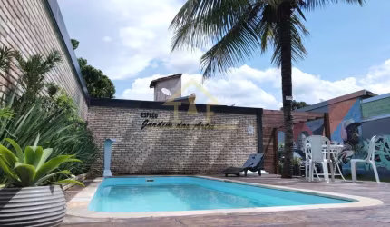 Casa para Venda em Taubaté, Piracangaguá, 2 dormitórios, 2 banheiros, 5 vagas
