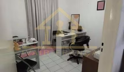 Casa para Venda em Taubaté, Vila dos Comerciários 2, 2 dormitórios, 1 banheiro, 2 vagas