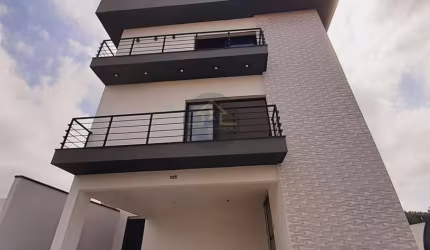Casa em Condomínio para Venda em Taubaté, Centro, 3 dormitórios, 2 suítes, 2 banheiros, 4 vagas
