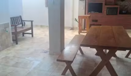 Casa para Venda em Taubaté, Vila São José, 3 dormitórios, 1 suíte, 1 banheiro, 1 vaga