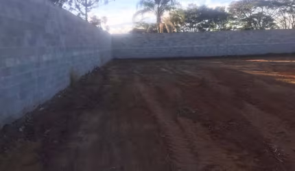 Terreno comercial à venda no Jardim Santa Tereza, Taubaté  por R$ 1.600.000