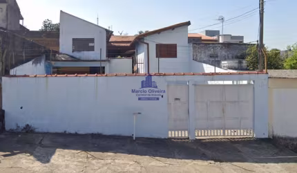 Casa com 3 quartos à venda no Campos Elíseos, Taubaté , 250 m2 por R$ 424.000