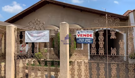 Casa com 3 quartos à venda no Jardim Independência, Taubaté , 160 m2 por R$ 750.000