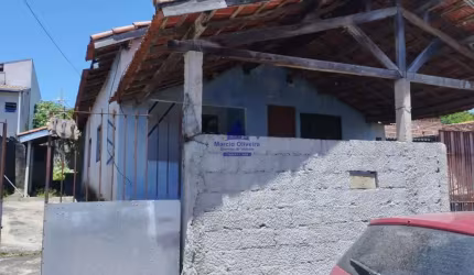 Casa Venda com Terreno de 250m², no Araretama, Pinda.