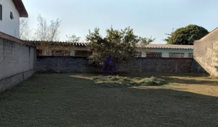 Terreno à venda no Residencial Santa Inês, Taubaté  por R$ 440.000