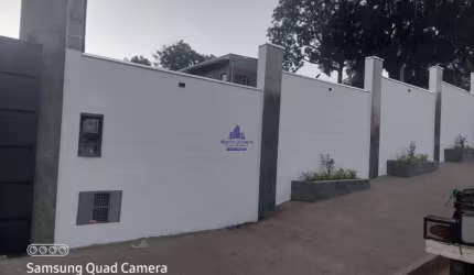 Terreno à venda no Loteamento Chácaras Ingrid, Taubaté  por R$ 400.000
