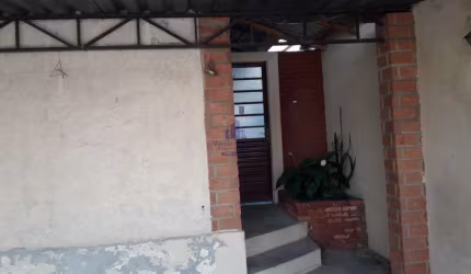 Casa com 2 quartos à venda no Residencial São Charbel, Taubaté , 125 m2 por R$ 225.000