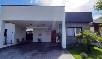 LINDA CASA A VENDA NO CONDOMINIO TECOARA