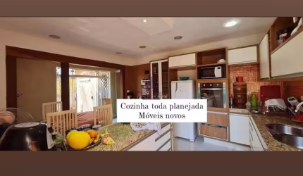 Casa com 3 quartos à venda na Chácara do Visconde, Taubaté , 400 m2 por R$ 700.000