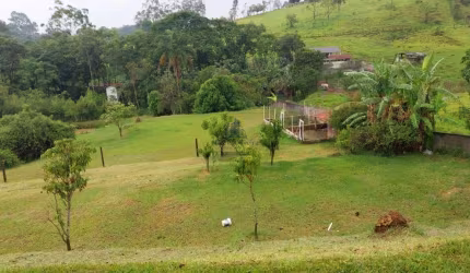 Chácara  Venda na Chácara Ingrid com 5.600,00M², Excelente área verde!