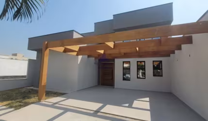 Imperdível oportunidade de compra - Casa em condomínio no Alphaville Taubaté-SP, 3 quartos, 1 suíte, 3 salas, 2 vagas, 200m²