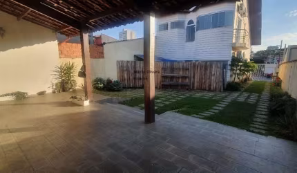 Casa com duas suítes no bairro Independencia