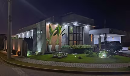 Casa Mobilada para Locação em Condomínio  de Alto Padrão, Ouro Ville.