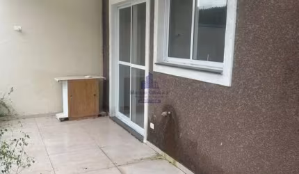 Casa em Condomínio à Venda em Taubaté-SP - Jardins do Parque: 3 Quartos, 1 Suíte, 2 Salas, 2 Vagas, 90m²