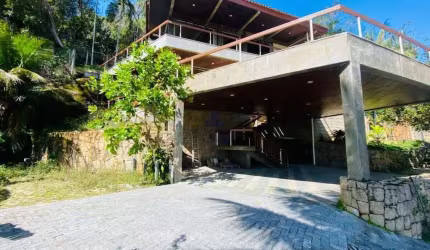 Casa em condomínio fechado com 4 quartos à venda em Toninhas, Ubatuba , 1250 m2 por R$ 5.000.000