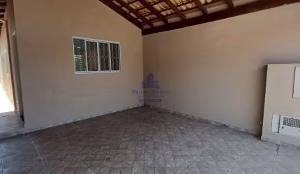 Imperdível oportunidade: Casa à venda em Taubaté-SP, Parque Urupês - 2 quartos, 1 sala, 1 banheiro, 2 vagas - 98m².