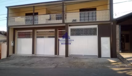 Casa com 3 quartos à venda no Jardim Santa Catarina, Taubaté , 250 m2 por R$ 530.000
