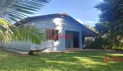 CHÁCARA COM 2 CASAS NO DISTRITO PAINS  - CH1106