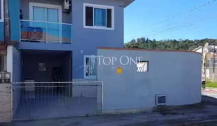 Casa com 2 quartos à venda no Forquilhas, São José , 84 m2 por R$ 409.000