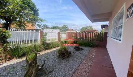 Sobrado na Bahia da Babitonga