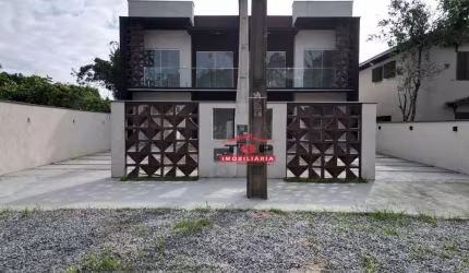 Casa com 3 dormitórios à venda, 130 m² por R$ 630.000,00 - Princesa do Mar - Itapoá/SC