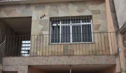 Venha conhecer este excepcional sobrado, localizado no bairro Picanço, em Guarulhos. Em ótimo estad