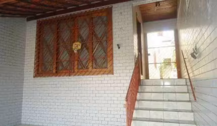 Sobrado à venda, localizado no bairro do Parque Continental, Guarulhos, SP
