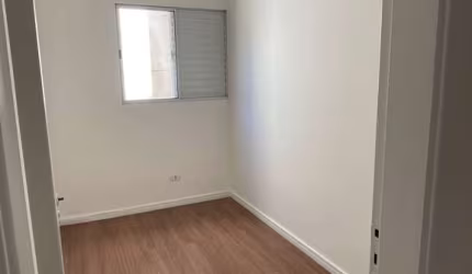 Apartamento Térreo Reformado para Locação – Parque Universitário, Americana/SP 