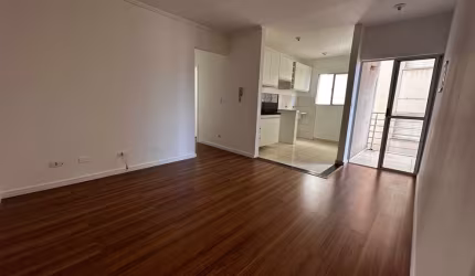 Apartamento Térreo Reformado para Locação – Parque Universitário, Americana/SP 