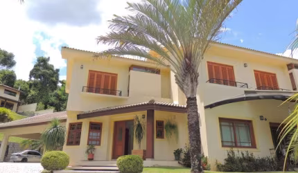 Luxuosa mansão em condomínio de alto padrão em Vinhedo-SP, São Joaquim: 5 quartos, 5 suítes, 3 salas, 10 banheiros, 16 vagas, 819m².
