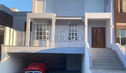 Oportunidade única: Casa de alto padrão em condomínio à venda em Jundiaí-SP, Loteamento Residencial Brisas da Mata - 4 quartos, 2 suítes, 1 sala, 3 banheiros, 4 vagas de garagem, 316,00 m² de área.