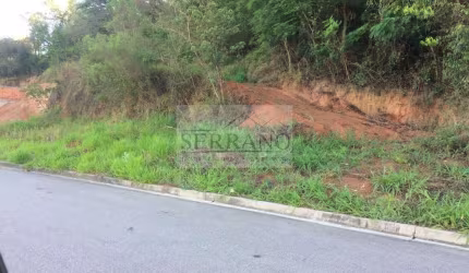 Terreno à venda em Vinhedo-SP - Bairro Vista Alegre, 275m² de área!