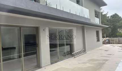 Imperdível casa em condomínio de luxo em Vinhedo-SP, 4 quartos, 3 suítes, 3 salas, 4 banheiros, 4 vagas de garagem.