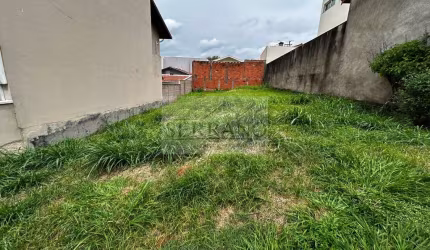 Terreno em Condomínio em Vinhedo-SP, Bairro Pinheirinho  250m² - Imperdível!