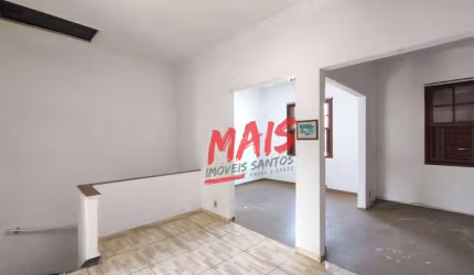 Casa sobreposta alta para locação comercial, com 70m² Boqueirão - Santos/SP