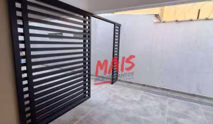 Casa em condominio com piscina com quintal e churraqueira - 2 vagas