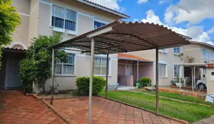 Casa em condomínio fechado com 2 quartos à venda na Avenida Açucena, 2713, Igara, Canoas por R$ 235.000