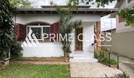 Casa com 3 quartos à venda na Rua Pero Vaz de Caminha, 219, Nossa Senhora das Graças, Canoas por R$ 589.000