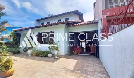 Casa com 3 quartos à venda na Rua Lynx, 216, Moinhos De Vento, Canoas por R$ 690.000