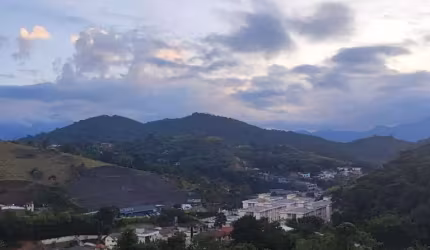 Lote em Condomínio Fechado para Venda em Teresópolis, Prata