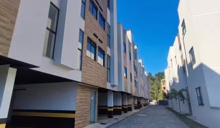 Apartamento para Venda em Teresópolis, Bom Retiro, 3 dormitórios, 1 suíte, 1 banheiro, 2 vagas