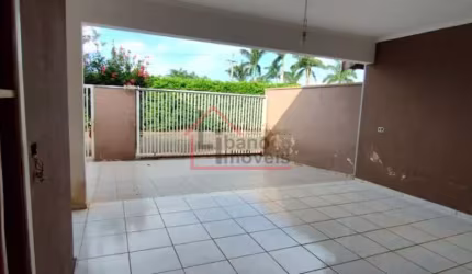 Casa com 3 quartos à venda no Residencial Terras do Barão, Campinas  por R$ 700.000