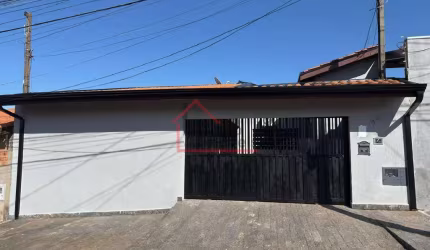 Casa com 2 quartos à venda no Alto de Pinheiros, Paulínia , 156 m2 por R$ 600.000