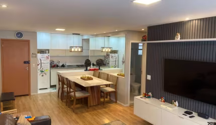 Apartamento - Padrão, para Venda em Taboão da Serra/SP