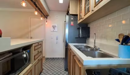 Apartamento - Padrão, para Venda em Taboão da Serra/SP