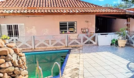 Casa - Padrão, para Venda em São Paulo/SP