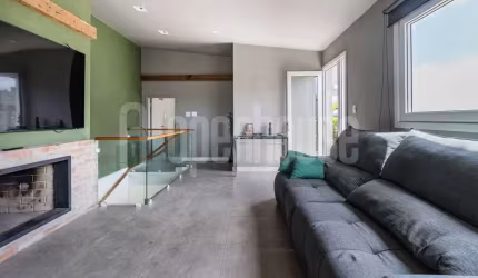 Cobertura - 197m² - 4d e 2 vagas no bairro Petrópolis.