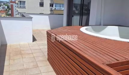 Cobrtura com 225 m² 3 Dormitórios 1 suíte 4 banheiros 1 vaga