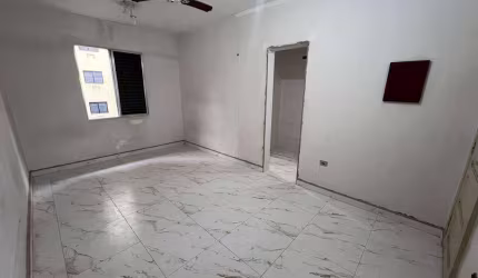 VENDA | KITNET COM ESPAÇO AMPLO | 1 WC | 1 VAGA | 32 m² | GUILHERMINA