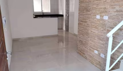 VENDA | CASA EM CONDOMÍNIO 2 DORMS | QUINTAL | 1 VAGA | 52 m² | MARACANÃ